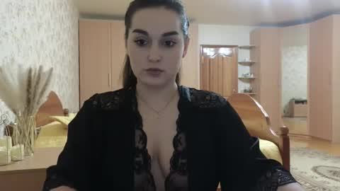 Melissa online show from January 28, 2025, 1:27 pm