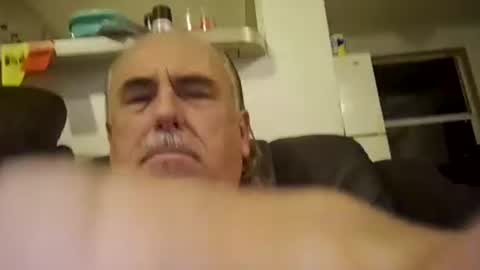 Snapshot of meaderd740870 chatting on July 5, 2026, 4:30 am meaderd740870 online show from July 5, 2026, 4:30 am
