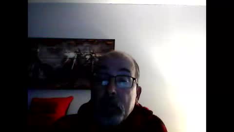 Snapshot of meathome3 chatting on May 13, 2026, 10:56 am me at home online show from May 13, 2026, 10:56 am