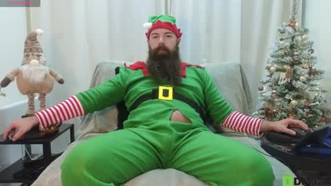Snapshot of meaty_roll chatting on December 16, 2024, 4:34 am Meaty Roll online show from December 16, 2024, 4:34 am
