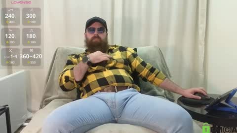 Snapshot of meaty_roll chatting on January 5, 2025, 3:34 pm Meaty Roll online show from January 5, 2025, 3:34 pm