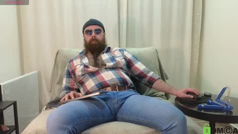 Snapshot of meaty_roll chatting on January 30, 2025, 3:55 am Meaty Roll online show from January 30, 2025, 3:55 am