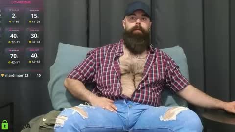 Snapshot of meaty_roll chatting on April 16, 2026, 1:50 am Meaty Roll online show from April 16, 2026, 1:50 am