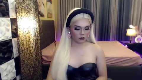 Snapshot of meatyhorsecocktrans chatting on October 20, 2025, 7:14 pm meatyhorsecocktrans online show from October 20, 2025, 7:14 pm