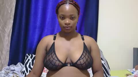 Snapshot of meddy_maya chatting on February 7, 2026, 12:53 pm Meddy maya online show from February 7, 2026, 12:53 pm