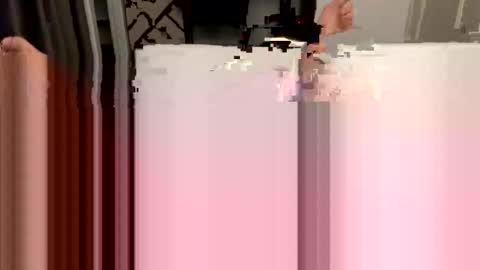 Snapshot of mediokilo69 chatting on December 17, 2025, 5:30 pm mediokilo69 online show from December 17, 2025, 5:30 pm