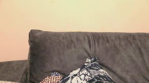 Oltereodora-lima online show from December 3, 2025, 12:58 pm