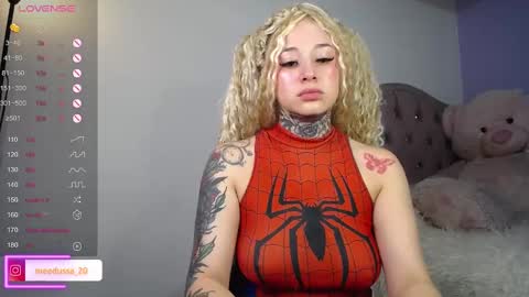 Snapshot of medusa_20 chatting on December 23, 2024, 8:11 am Johana online show from December 23, 2024, 8:11 am