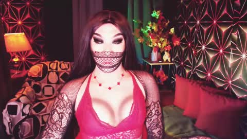 Snapshot of medusaprey chatting on March 4, 2025, 5:56 pm THE QUEEN ALPHA   Queen Medusa Prey online show from March 4, 2025, 5:56 pm