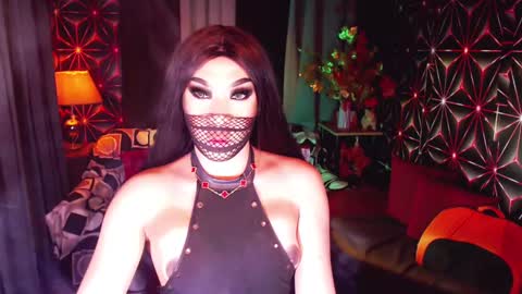 Snapshot of medusaprey chatting on March 10, 2025, 6:45 pm THE QUEEN ALPHA   Queen Medusa Prey online show from March 10, 2025, 6:45 pm