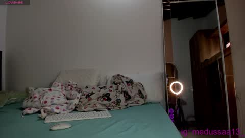 Snapshot of medussa13 chatting on December 23, 2024, 12:08 pm medussa13 online show from December 23, 2024, 12:08 pm