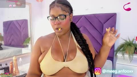 Snapshot of meeganfoox chatting on February 12, 2026, 4:40 am meeganfoox online show from February 12, 2026, 4:40 am