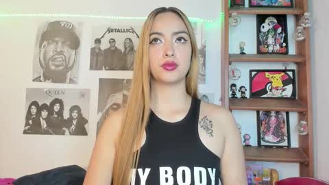 Emily online show from November 18, 2025, 9:19 pm