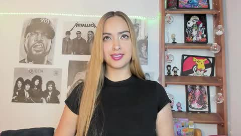 Snapshot of meeowlody chatting on January 6, 2026, 10:01 pm Emily online show from January 6, 2026, 10:01 pm