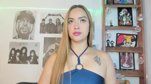 Snapshot of meeowlody chatting on January 18, 2026, 1:20 am Emily online show from January 18, 2026, 1:20 am