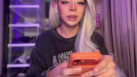 Snapshot of meetmehalfway888 chatting on May 9, 2026, 3:12 am GODDESS OF ALL GODDESSES online show from May 9, 2026, 3:12 am
