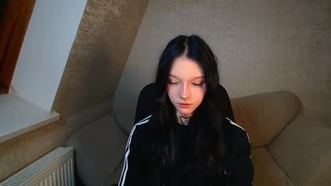 Snapshot of mefwhore chatting on March 6, 2025, 7:21 pm mefwhOre online show from March 6, 2025, 7:21 pm