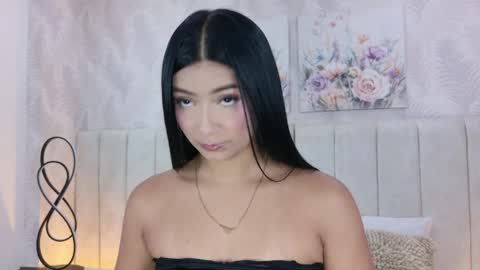 Carolina Paez online show from April 9, 2026, 12:10 pm