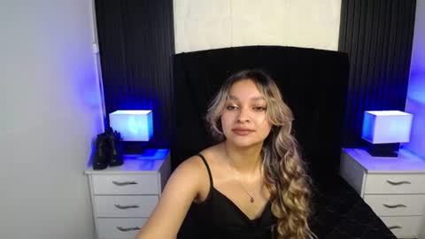 Snapshot of megan_hs1 chatting on June 16, 2026, 1:25 pm megan_hs1 online show from June 16, 2026, 1:25 pm