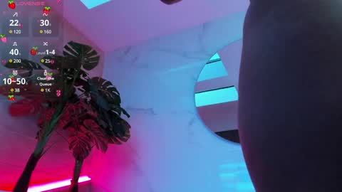     online show from January 25, 2025, 12:05 pm