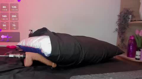 Megan  online show from October 23, 2025, 1:49 am