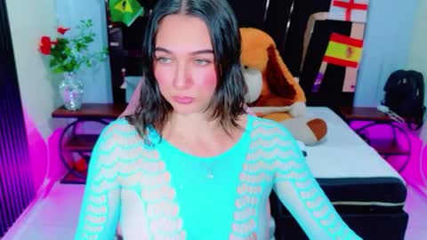 Megan online show from July 15, 2026, 9:42 pm