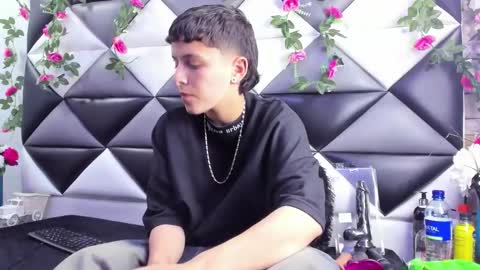 megan_thompsonn_ online show from November 13, 2025, 2:32 am