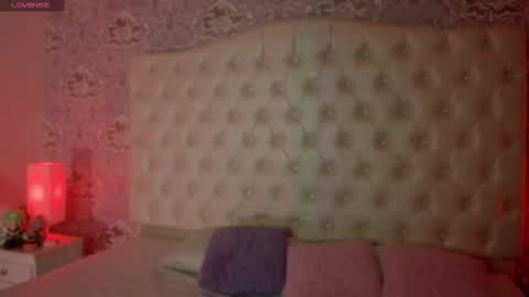 Snapshot of megan_tower chatting on November 14, 2025, 7:01 pm megan_tower online show from November 14, 2025, 7:01 pm