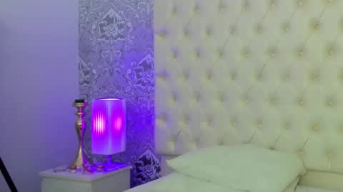 Snapshot of megan_tower chatting on February 18, 2026, 7:10 pm megan_tower online show from February 18, 2026, 7:10 pm