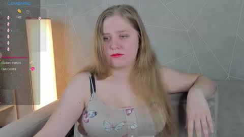Snapshot of megan_violer chatting on December 11, 2024, 6:42 pm Megan Mon Fri 1600-2200pm Tue Wen Sat 0900-1600pm online show from December 11, 2024, 6:42 pm