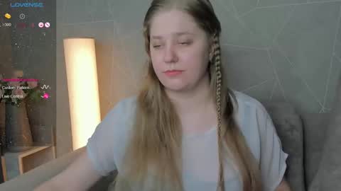 Snapshot of megan_violer chatting on December 12, 2024, 6:31 pm Megan Mon Fri 1600-2200pm Tue Wen Sat 0900-1600pm online show from December 12, 2024, 6:31 pm