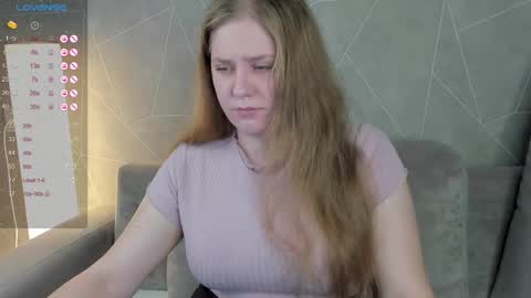 Snapshot of megan_violer chatting on December 16, 2024, 3:54 pm Megan Mon Fri 1600-2200pm Tue Wen Sat 0900-1600pm online show from December 16, 2024, 3:54 pm