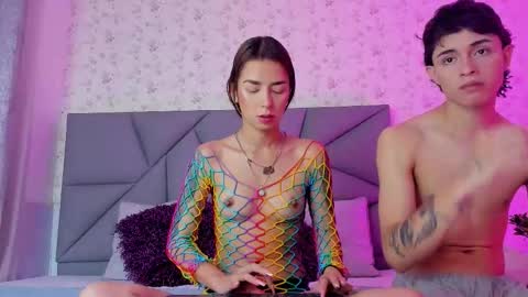 meganandtayler online show from December 5, 2025, 12:25 pm