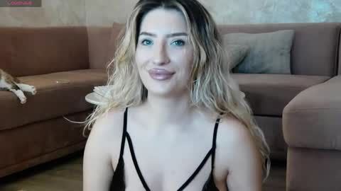 Megan online show from May 13, 2026, 8:06 pm