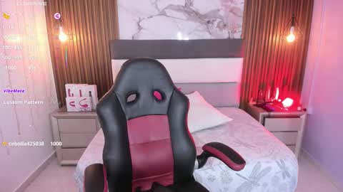 Snapshot of megancero chatting on October 25, 2025, 12:56 pm Megan online show from October 25, 2025, 12:56 pm