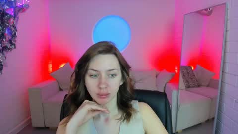 Megan online show from May 8, 2026, 5:24 am