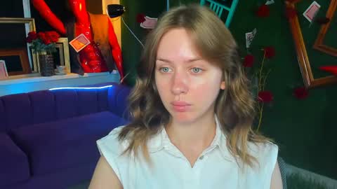 Megan online show from May 19, 2026, 5:14 am