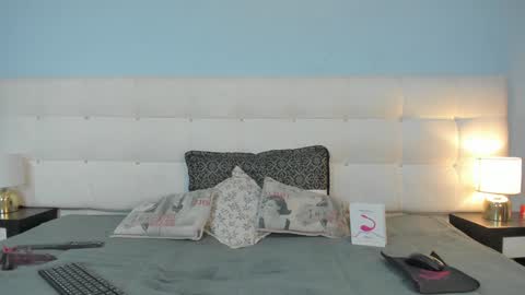 Snapshot of megane__fox chatting on December 11, 2024, 3:56 am Megan online show from December 11, 2024, 3:56 am