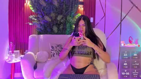 Snapshot of meganfox9 chatting on February 12, 2026, 6:03 pm Megan Nice to meet you online show from February 12, 2026, 6:03 pm