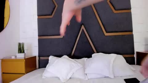 Snapshot of meganhofman chatting on October 18, 2025, 11:33 am Megan Hofman online show from October 18, 2025, 11:33 am