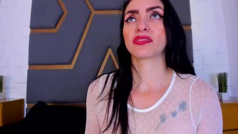 Snapshot of meganhofman chatting on October 25, 2025, 11:51 am Megan Hofman online show from October 25, 2025, 11:51 am