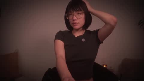 Snapshot of meganmei666 chatting on November 6, 2025, 3:18 am for more 3 online show from November 6, 2025, 3:18 am