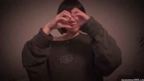 Snapshot of meganmei666 chatting on December 17, 2025, 3:01 am for more 3 online show from December 17, 2025, 3:01 am