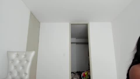 meganmir1 online show from October 17, 2025, 2:52 pm