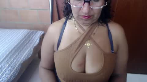 Snapshot of meganny_2023 chatting on February 21, 2025, 3:32 pm Danny online show from February 21, 2025, 3:32 pm