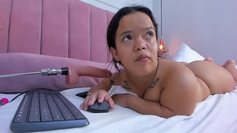 Megan  online show from December 24, 2024, 1:59 am