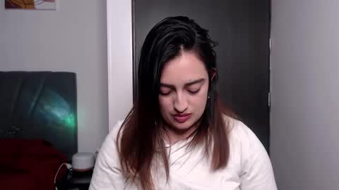  MEGAN  online show from November 27, 2025, 4:03 am