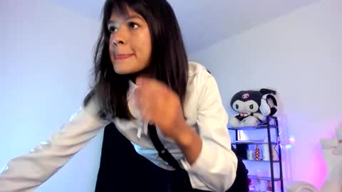 Snapshot of meganthompsonn chatting on February 16, 2026, 5:25 am Megan online show from February 16, 2026, 5:25 am