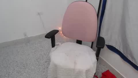 megara_love online show from May 14, 2026, 9:54 pm