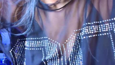 meggan online show from November 14, 2025, 4:44 am